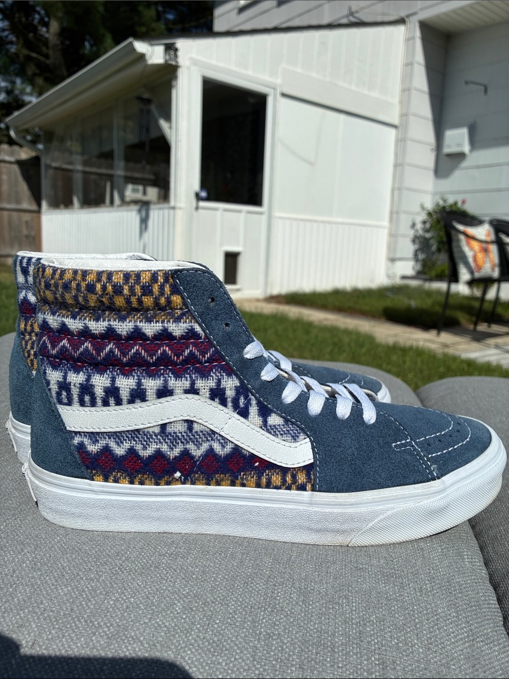 Vans Sk8 High Aztec Fair Isle Blue Suede w/ Multicolor Patterned Panels Like New
